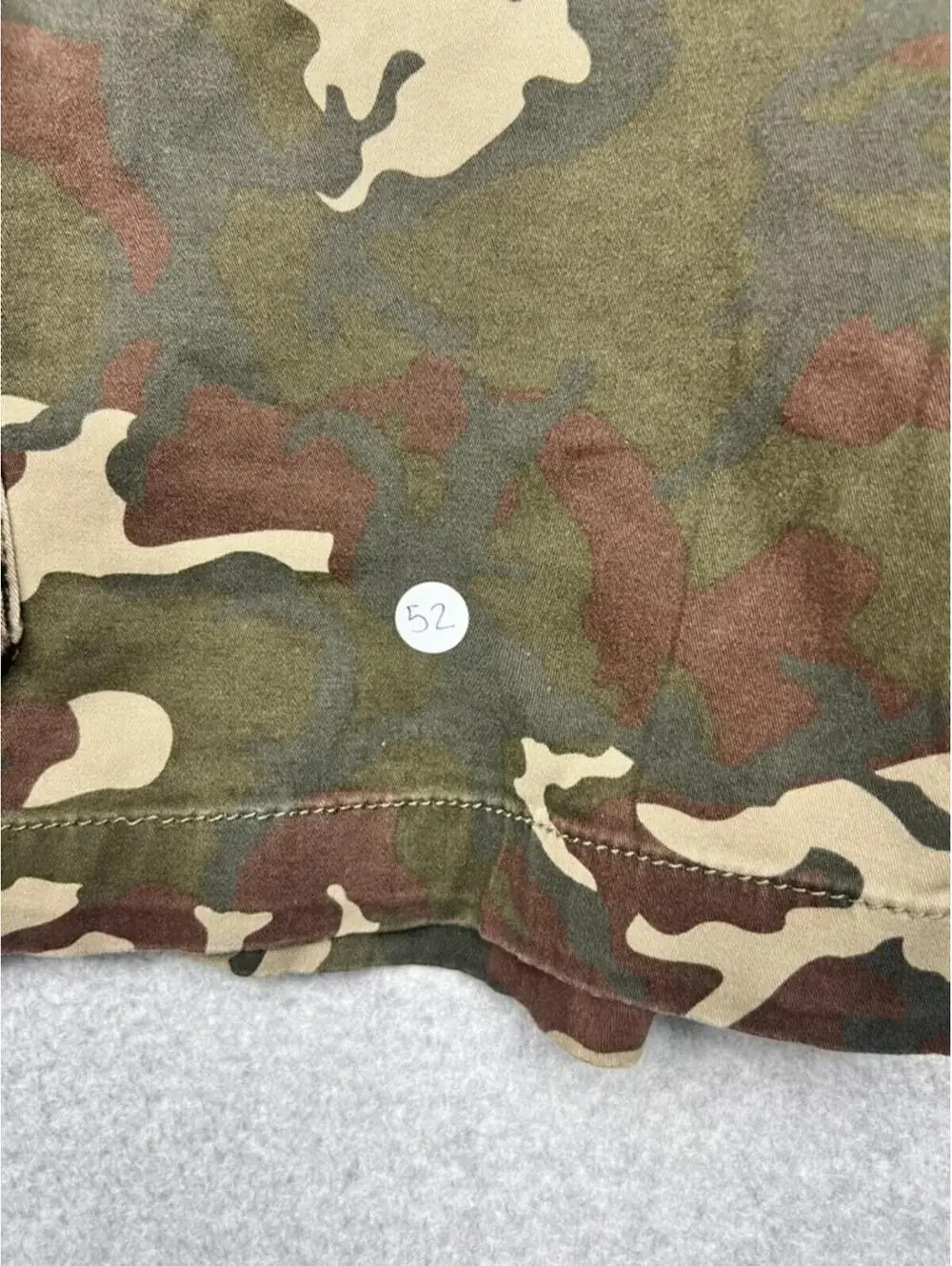 Vintage Y2K Foundry Camo Cargo Shorts Mens Size 46 Green 8
